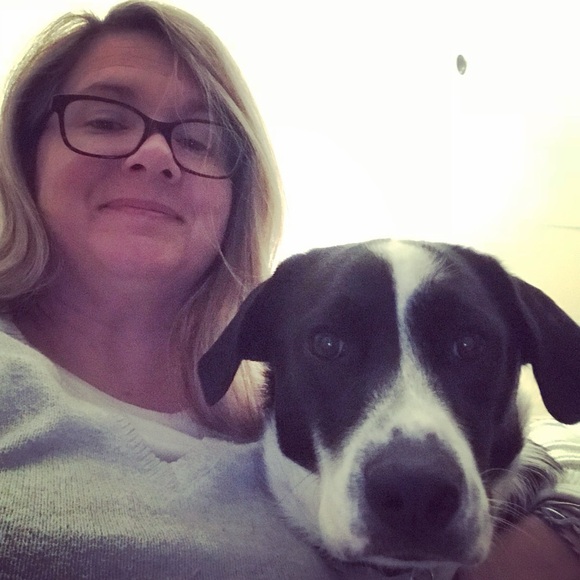 Meet your Posher, Kristen - Picture 1 of 2